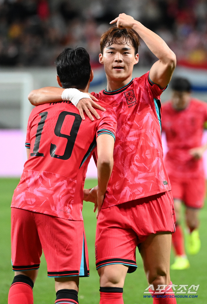 Um Ji-sung → Oh Hyun-kyu goal WC port 2 possibility increased! , Ambulance Paraguay 20 successfully overpowered the mood!