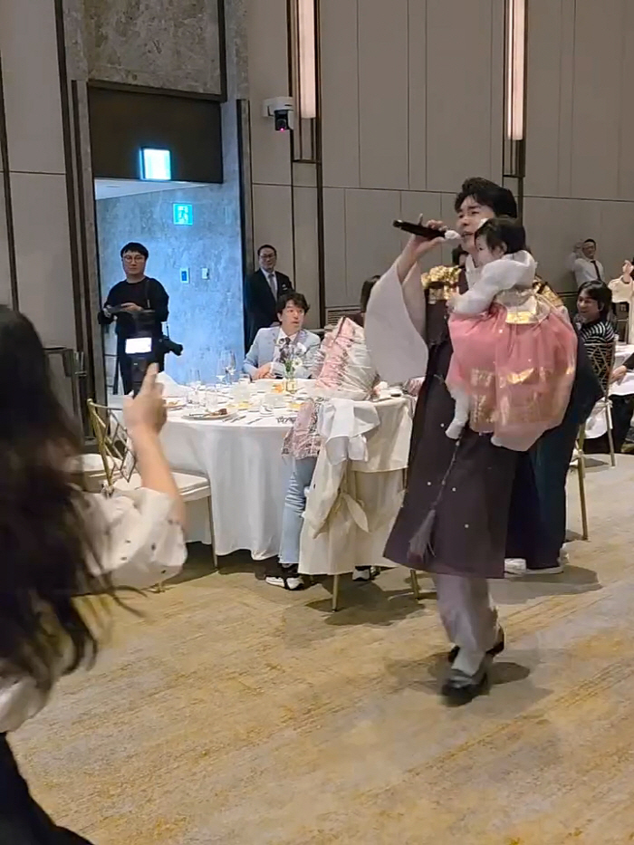 Park Soo-hong ♥ How did you get Kim Daye…I'm more excited about the first birthday party That's the real trick