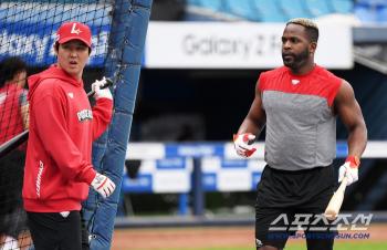  Choi Jeong-Eredia today and until Game 5 of fall baseball