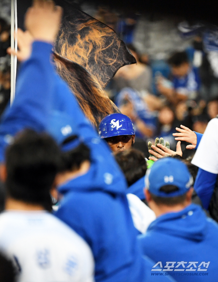 Diaz, the home run king who survived