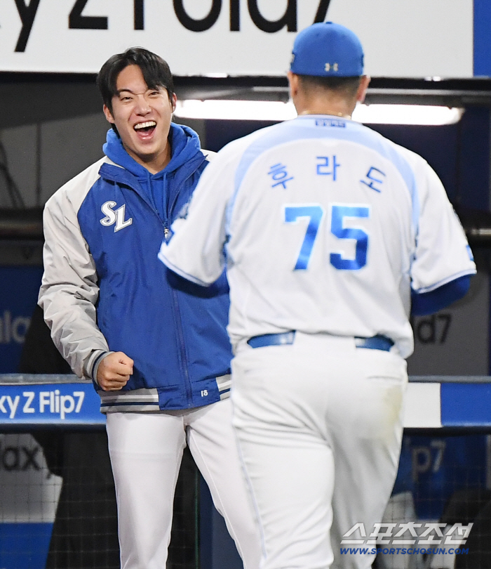  Hurado, cheering Wontaein