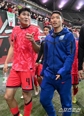  Kim Minjae and Hwang Heechan finished their A-match in October