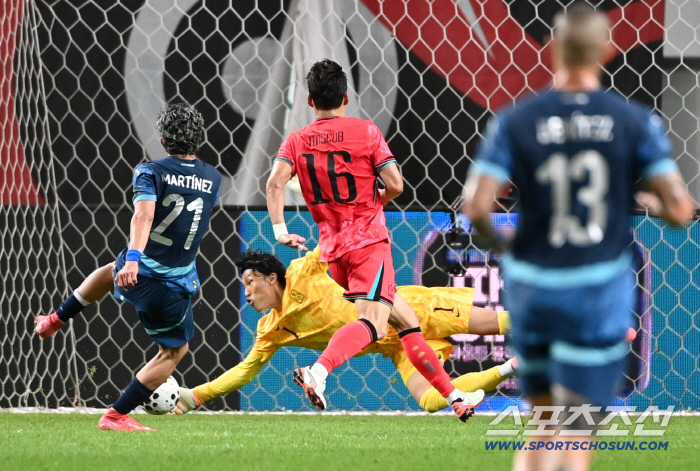  KIM SEUNG KYU, super save!