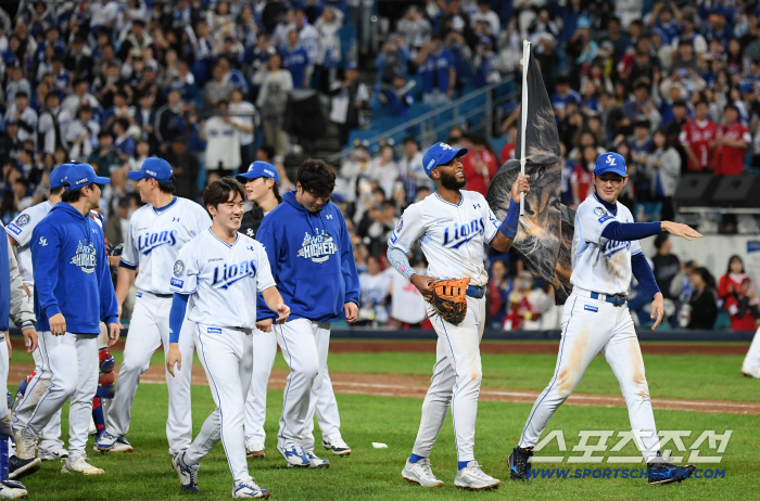  Samsung Diaz advances to PO with a counter-attack