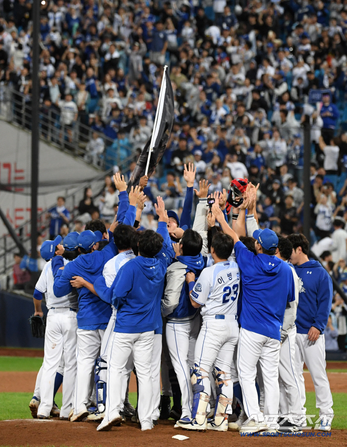  Samsung SSG and advance to the playoffs