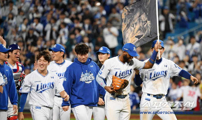  Samsung's home run king Diaz enters the PO with a come-from-behind shot