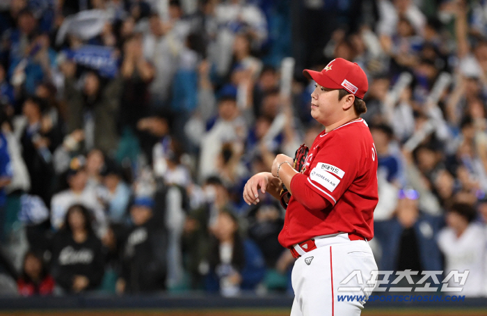 Samsung's home run that benefits Samsung