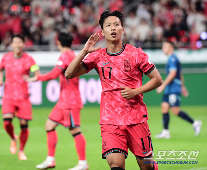  Um Ji Sung's quick first goal against Paraguay