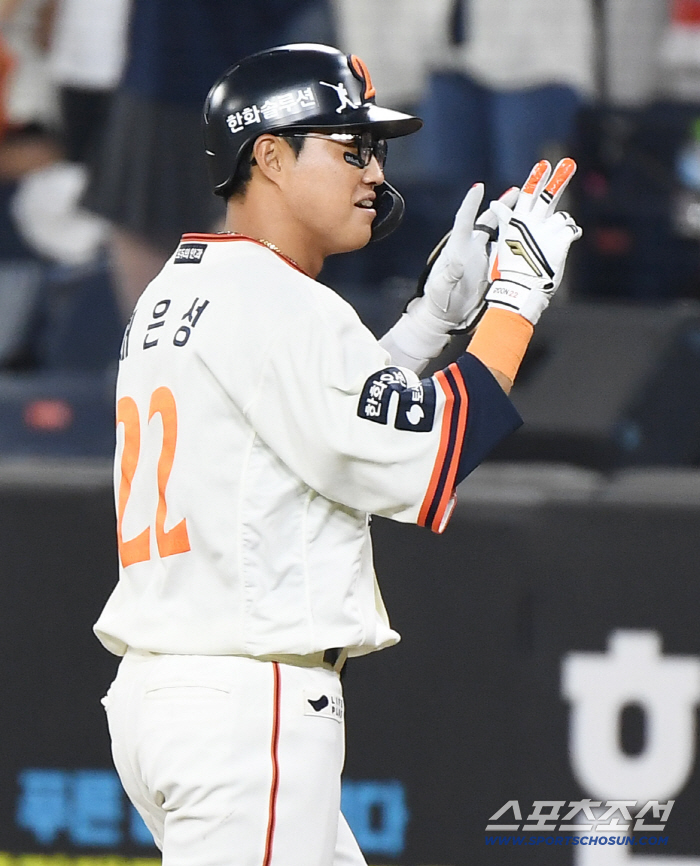 Ryu Hyun-jin Moon Dong-ju 3 innings → Chae Eun-sung 2G consecutive home runs...Hanwha wins the match against Sangmu, and PO has completed the final real-world inspection