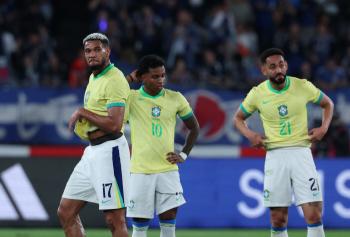 20→23 A come-from-behind loss is also the first time, and Brazil's Ancelotti announced that the team will learn from the group's mental breakdown → balance collapse, and mistakes after losing the match against Japan