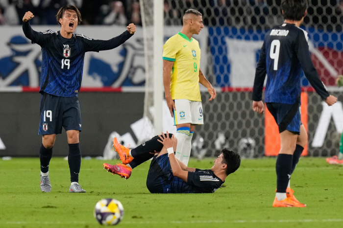 20→23 A come-from-behind loss is also the first time, and Brazil's Ancelotti announced that the team will learn from the group's mental breakdown → balance collapse, and mistakes after losing the match against Japan