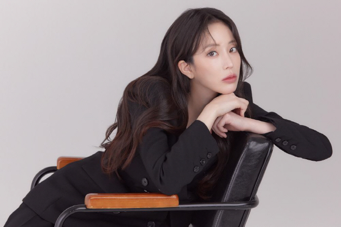 From Ana, Tani Asako Goes On...A New Challenge With Cube As An Exclusive Contract Actor 