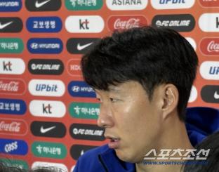 The match against Brazil. Korea lost and → Japan won? I'm not interested in Son Heung-min. A firm word