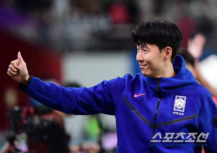 The match against Brazil. Korea lost and → Japan won? I'm not interested in Son Heung-min. A firm word