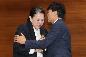 MBC President Ahn Hyung-joon made an official apology to Oyo Anna...Tears delivered to the mother of an honorary employee card
