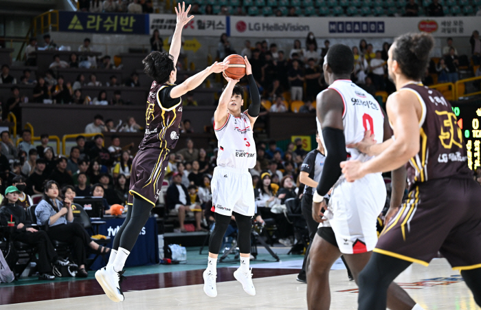  Jeong Kwan-jang's rebellion! LG 70 to 62 completely. O'Brient Variation One Two Punch? Completion of the big three systems including the team's most 18 points explosion sub-bando