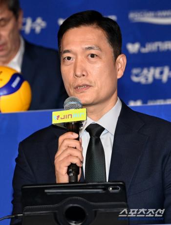  Director Kim Sangwoo, you prepared well for this season