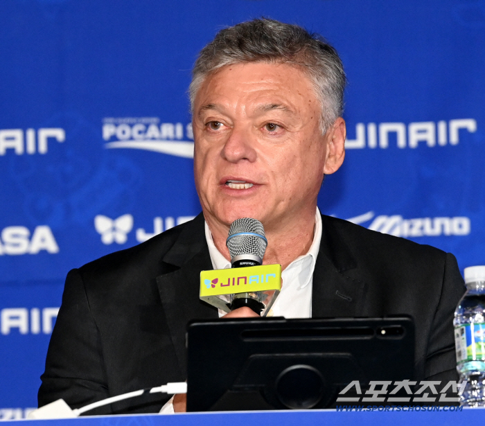  Korean Air coach Henan Dal Zotto, let's do our best every day