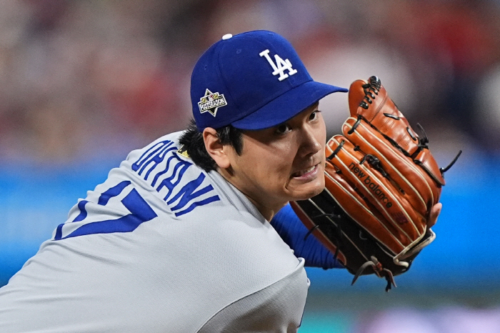 Pitcher Ohtani is using it! Starting Game 4 of the NLCS → Waiting for the bullpen in Game 7 Will you see another WBC victory save?