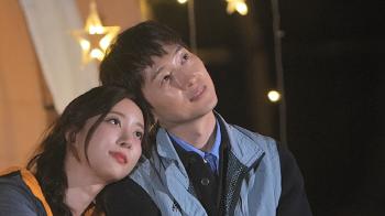 You're a couple at this point...Oh Chae-yi, campsite ♥ Jang Woo-hyuk leans on his shoulder (groom class)