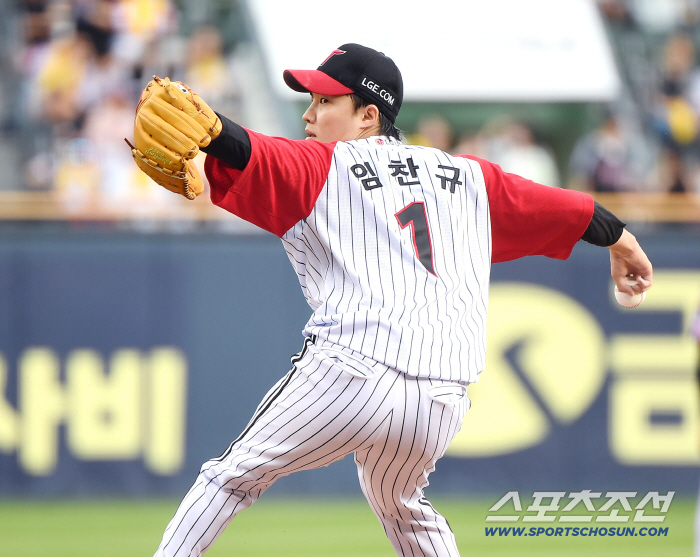 a realistic, strong mentality. That's why I won 10 games for 3 consecutive years with 140km. 'What can happen to anyone during seven consecutive four pitches?' KS advice. Still, the body reacts