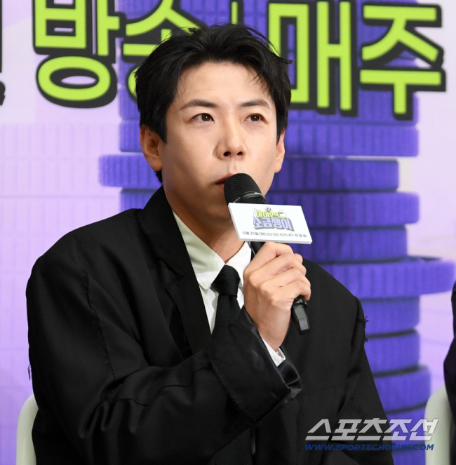Yang Se-chan is undergoing a group check-up for comedians, and everything about cancer detection is collapsing..12 years on medication