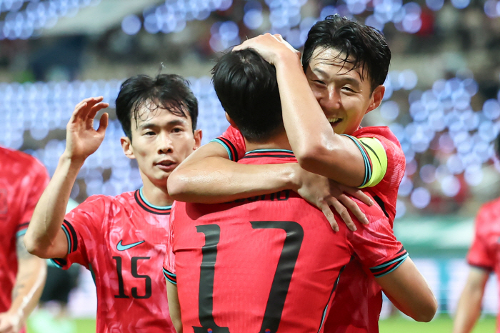 Exclusive report! Son Heung-min is on a short-term loan in the offseason, making a surprise return to the EPL → Like Henry and Beckham in the super-jackpot scenario, it is in the contract clause