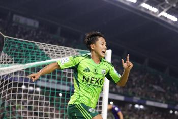  Lee Seung-woo's early bid to win the championship is revealed in the lineup against Jeonbuk and Suwon FC