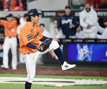  Kim Bumsoo 98, protecting his victory and roaring