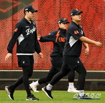  Kim Seo-hyun, Moon Dong-ju, Cho Dong-wook, prepares for fall baseball