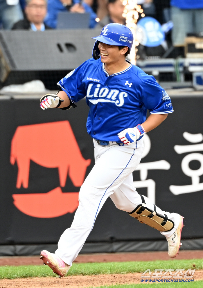  Kim Tae-hoon, Ponce opponent, solo shot!
