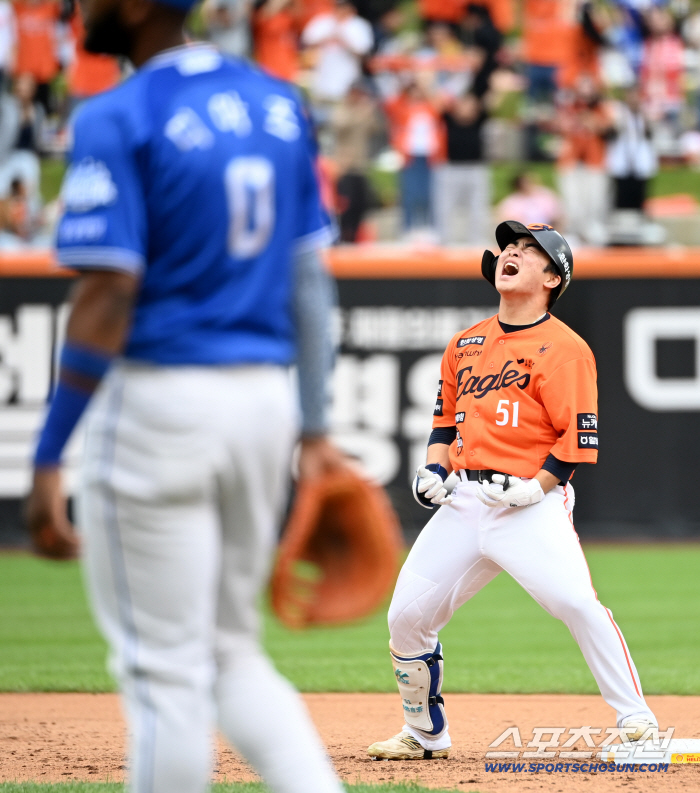 Seohyun almost got into a big accident again! Team Hanwha wins! →162km Moon Dong-ju's new Korean record  Son Ah-seop, Moon Hyun-bin, Roh Si-hwan, Chae Eun-sung's timely hit! 98 Beat Samsung to gain the upper hand in the first round 
