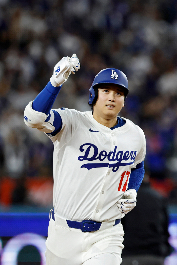 We live in the time of Ohtani! One-man show led by Dodgers → 2 consecutive WS advances confirmed...A new history that has been written once again.