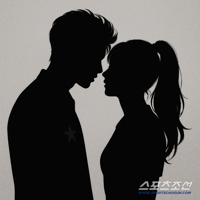 Idol couple, touch in the car...Rent-a-Car Boss Busted With Black Boxes 