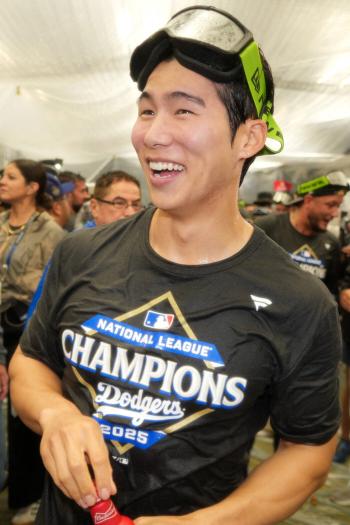 I'm happy Kim Hye-sung, that persistent ability to survive WS, too? Roberts sees only one. How important a runner will be