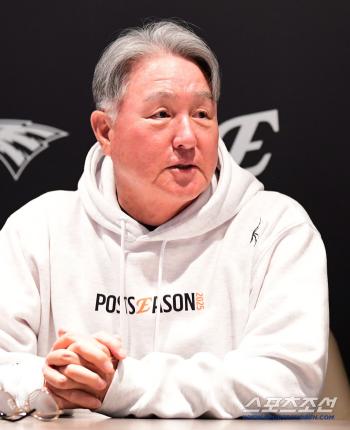 Kim Seo-hyun can't say how to manage the bullpen, but he can't say everything about Kim Seo-hyun's closing replacement. Dongjoo is on standby if he's okay. 