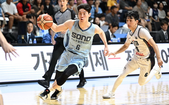 Huh, another net shot → 22 mistakes Busan KCC is still strong, catching Sono 6458 and winning 4 consecutive games leading the way