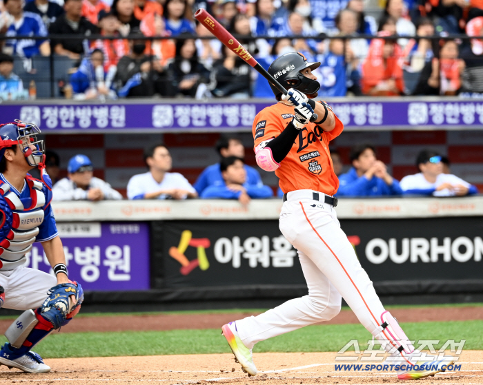  Liberato Explodes Preemptive Solo Shot