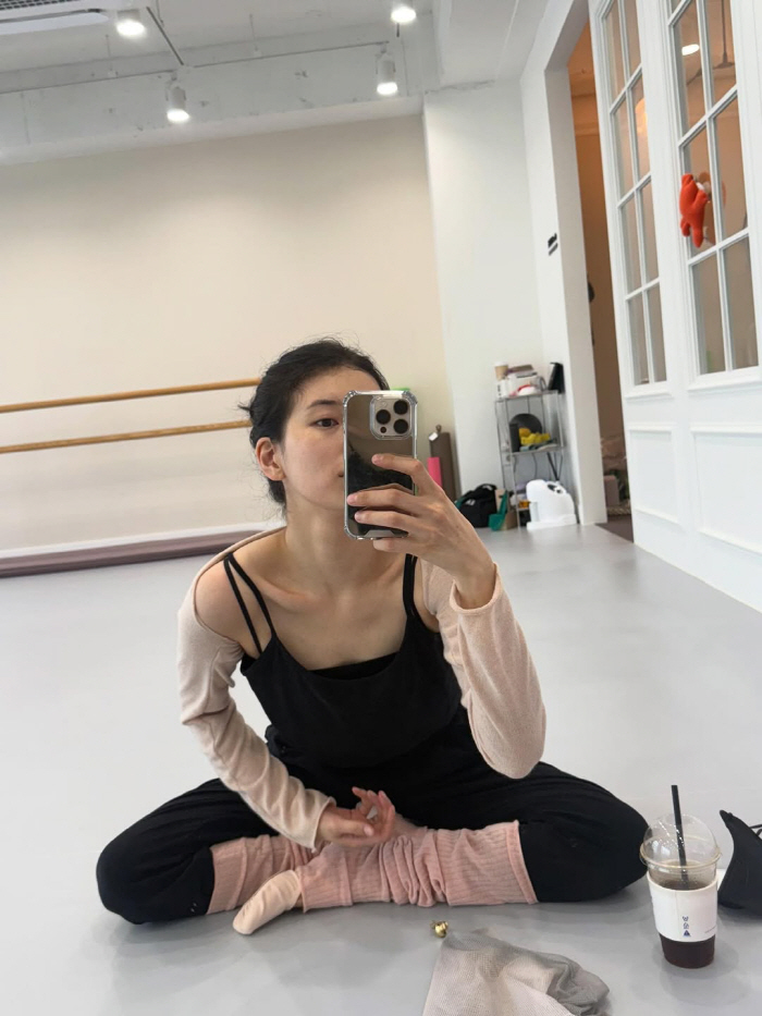  Suzy, 94th generation Park Se-wan and a straight mirror selfie