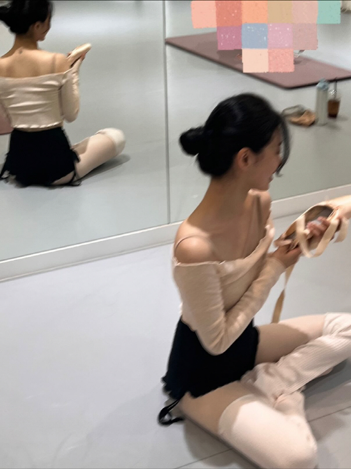  Suzy, 94th generation Park Se-wan and a straight mirror selfie