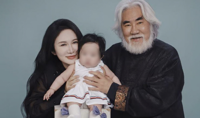 74-year-old filmmaker to not see wedding on daughter's first birthday video...in legal action