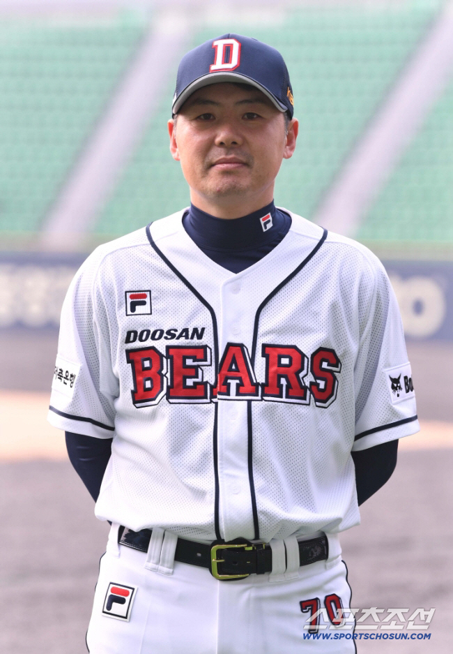  Doosan manager Kim Won-hyung is already announcing the MACAM hell training! → Dilution of strength.. I have a lot of weaknesses in defense