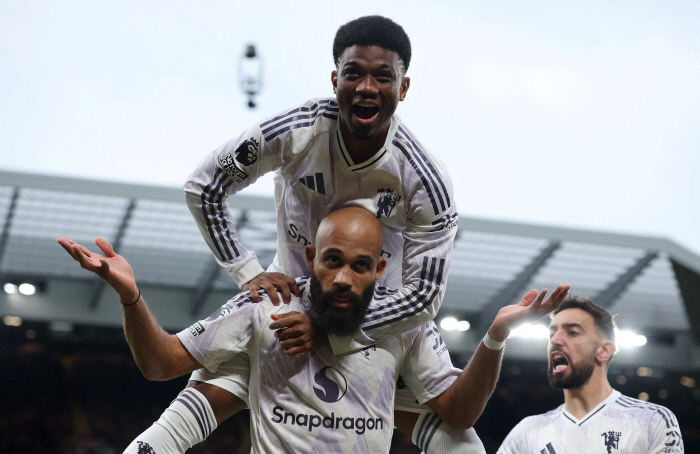 Amorim Disaster Escape & Slot Disaster Starts Manchester United, 21 wins 2 consecutive wins at Anfield for the first time in 9 years...Liverpool humiliated for the fourth time in 11 years