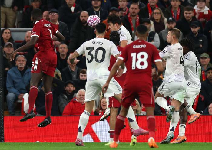  Amorim Disaster Escape & Slot Disaster Starts Manchester United, 21 wins  2 consecutive wins at Anfield for the first time in 9 years...Liverpool humiliated for the fourth time in 11 years