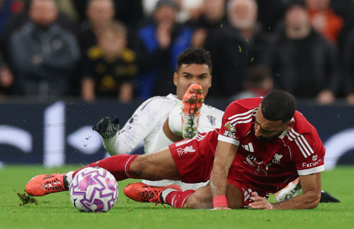 I can't do it anymore. Shocking fall of Salah by falling back, cold evaluation from Liverpool Legends no longer available for selection!