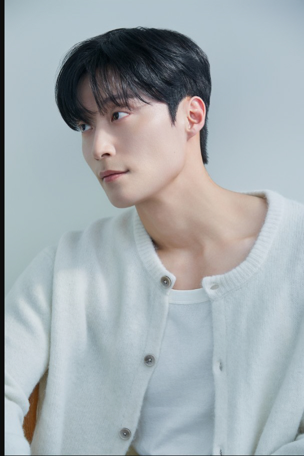 Heo Nam-jun Expresses Deep Trust in Kim Da-mi After ‘A Hundred Memories’