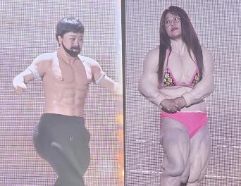 Is it Kim Sook and Song Eun? Bikini Muscle Body Showing Off The Shock Never Goes Away