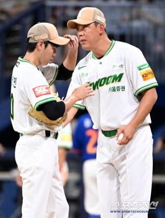  Already, the 5th-ranked team to recruit outside pitching coach, battery coach, will throw a winning pitcher next year