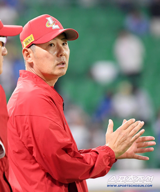  Doosan's 12th head coach, Kim Won-hyung, confirmed! There was no big twist 21 Up to 2 billion won per year