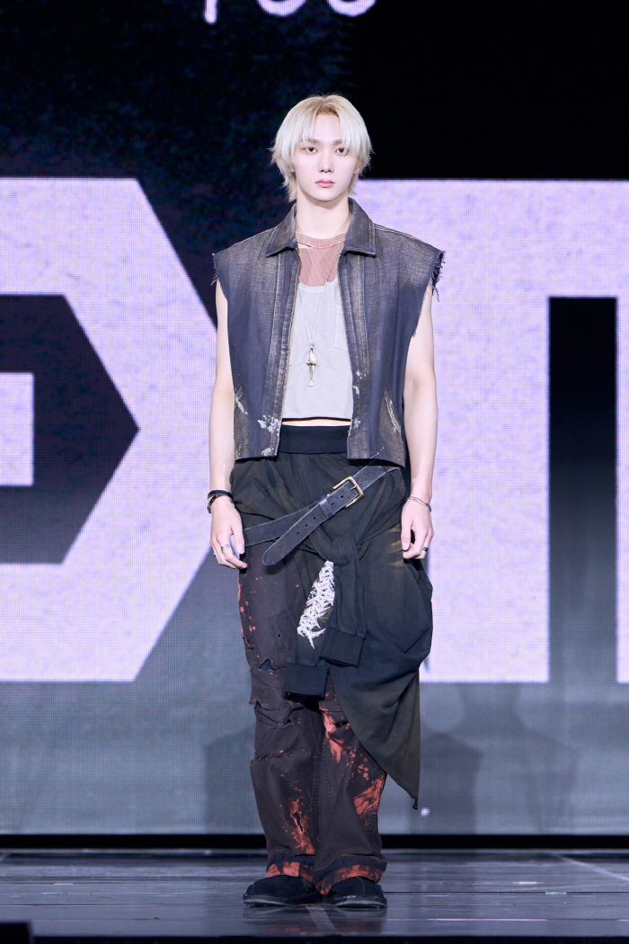  Rap  sharp group dance recognized by Zico...Bonec is also the first in music shows with Hollywood-class confidence. Jung Jo-joon (roundup)